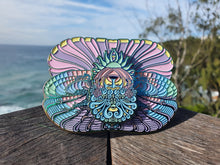 Load image into Gallery viewer, Thermohailien Pin
